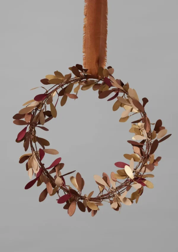 TOAST Christmas Decorations-Mistletoe Paper Wreath