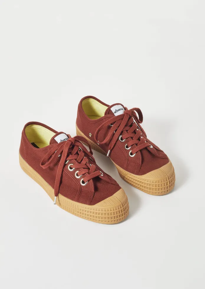 Women TOAST Trainers & Plimsolls-Novesta Star Master Plimsolls